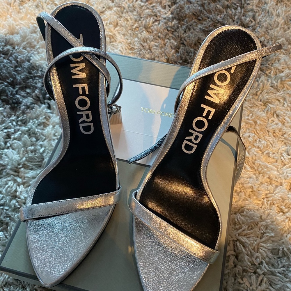 Tom Ford locket heels worn once for photos !